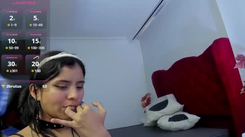 Snapshot of yan_nyan chatting on 02/15/25, 10:52 yan_nyan online show from 02/15/25, 10:52