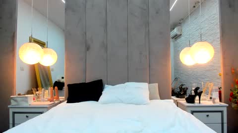 Yana  online show from 12/29/24, 08:48