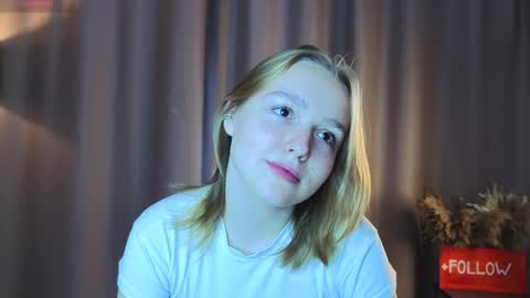 Kate online show from 09/17/25, 01:02