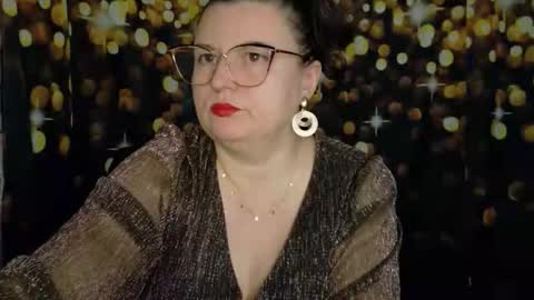 Anika online show from 11/16/25, 10:43