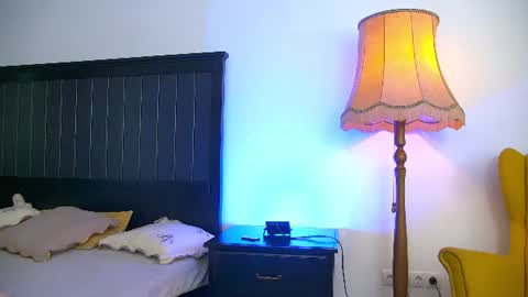 yanira_ass_ online show from 06/15/26, 04:04