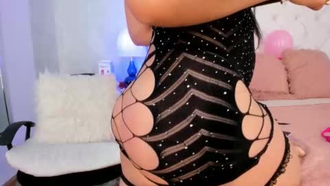 Yara Bliss  online show from 10/02/25, 01:40