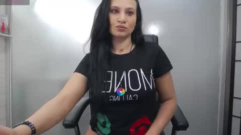 Yara online show from 02/06/26, 03:55