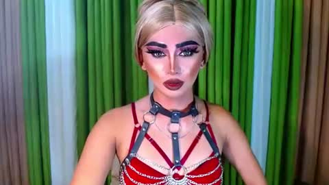 miss yasii online show from 09/14/25, 03:44