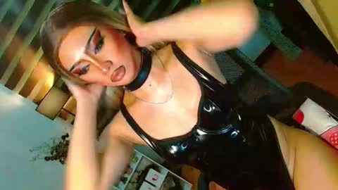 miss yasii online show from 04/29/26, 05:30
