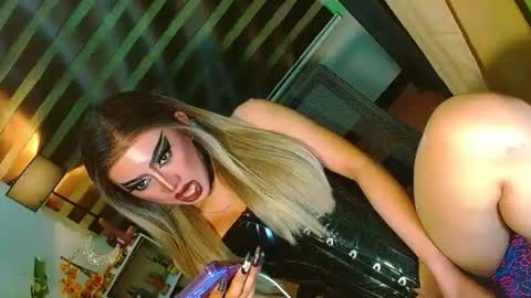 miss yasii online show from 06/23/26, 03:32