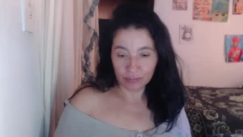 yasmin_love85 online show from 02/26/25, 01:52