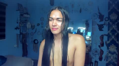 Snapshot of yawa__ chatting on 01/10/25, 08:07 Blush online show from 01/10/25, 08:07