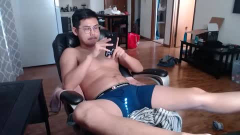 Snapshot of yawnimhorny chatting on 09/28/25, 01:22 yawnimhorny online show from 09/28/25, 01:22