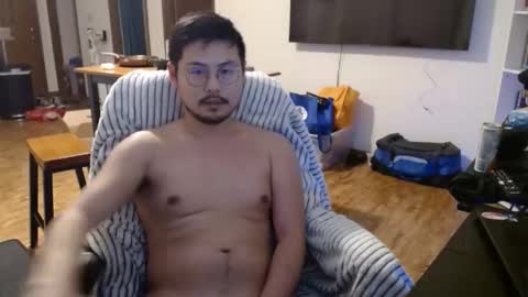 Snapshot of yawnimhorny chatting on 11/02/25, 11:01 yawnimhorny online show from 11/02/25, 11:01