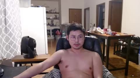 Snapshot of yawnimhorny chatting on 11/16/25, 07:03 yawnimhorny online show from 11/16/25, 07:03