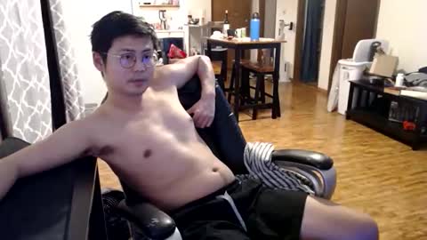 Snapshot of yawnimhorny chatting on 11/23/25, 09:53 yawnimhorny online show from 11/23/25, 09:53