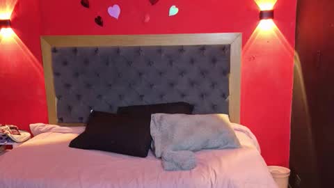 Snapshot of yayahilton chatting on 03/15/26, 03:01 YAYA online show from 03/15/26, 03:01