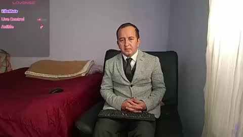 Hazzan y Greisy online show from 06/25/26, 02:10