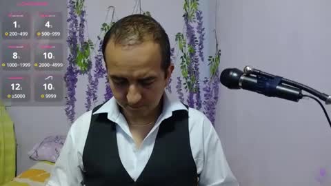 Hazzan online show from 09/17/25, 03:46