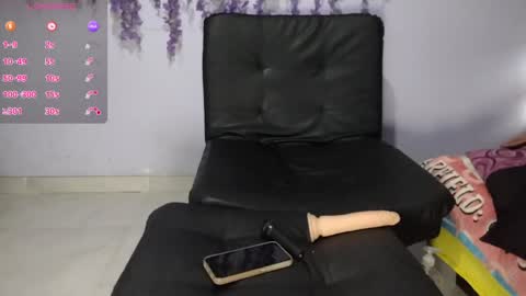 Snapshot of yazfore chatting on 06/01/26, 01:13 Hazzan online show from 06/01/26, 01:13