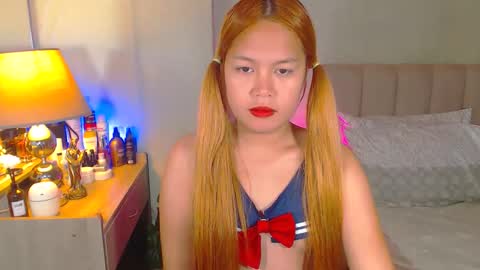 Snapshot of yazmin_shines chatting on 01/12/25, 03:39 Yazzi online show from 01/12/25, 03:39