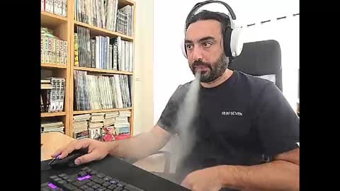 Snapshot of yeeaahoo chatting on 09/11/25, 08:36 yeeaahoo online show from 09/11/25, 08:36