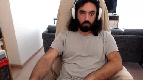 Snapshot of yeeaahoo chatting on 10/29/25, 09:44 yeeaahoo online show from 10/29/25, 09:44