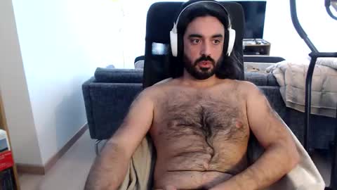 Snapshot of yeeaahoo chatting on 11/15/25, 08:22 yeeaahoo online show from 11/15/25, 08:22