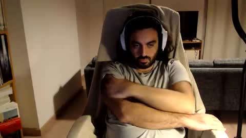 Snapshot of yeeaahoo chatting on 02/16/26, 07:43 yeeaahoo online show from 02/16/26, 07:43