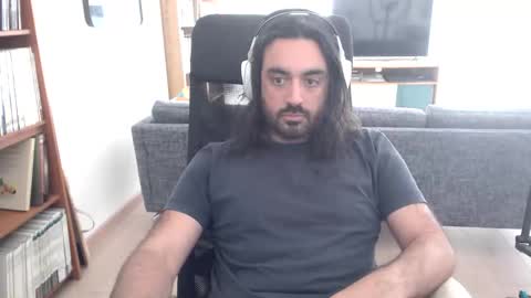 Snapshot of yeeaahoo chatting on 05/18/26, 11:27 yeeaahoo online show from 05/18/26, 11:27