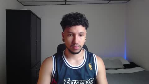 yeff online show from 10/22/25, 01:50