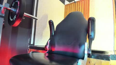 Snapshot of yeidonn chatting on 06/25/26, 04:56 Yeidonn online show from 06/25/26, 04:56