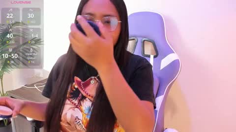 yeika_foxy online show from 03/07/25, 10:56