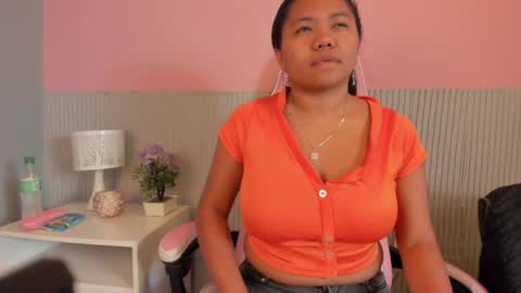 Snapshot of yeika_foxy chatting on 04/04/26, 11:29 yeika_foxy online show from 04/04/26, 11:29