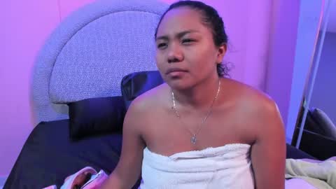 yeika_foxy online show from 07/18/26, 11:47