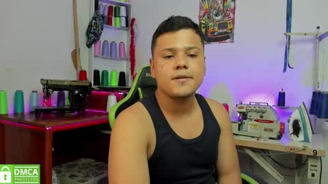 Snapshot of yeiko_44 chatting on 02/05/25, 01:26 Yeiko online show from 02/05/25, 01:26