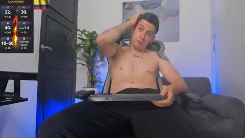 YEIKO ROMERO online show from 11/09/25, 08:56