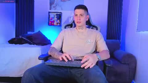 YEIKO ROMERO online show from 06/12/26, 07:13