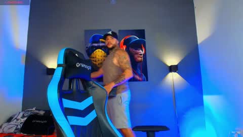 Snapshot of yeikoe1 chatting on 01/14/25, 03:01 yeikoe1 online show from 01/14/25, 03:01