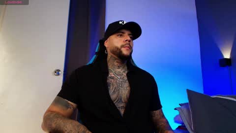 Snapshot of yeikoe1 chatting on 01/22/25, 05:16 yeikoe1 online show from 01/22/25, 05:16