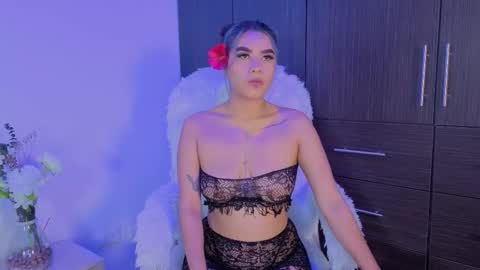 Yeli Amber online show from 09/11/25, 08:58