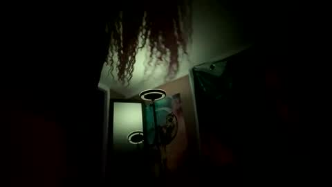 Snapshot of yelladaniella chatting on 03/17/26, 07:23 Ella Ts online show from 03/17/26, 07:23