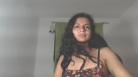 Snapshot of yemaya_28 chatting on 12/21/25, 11:23 Yemaya 28 online show from 12/21/25, 11:23