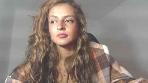 Snapshot of yemaya_28 chatting on 03/14/26, 04:51 Yemaya 28 online show from 03/14/26, 04:51