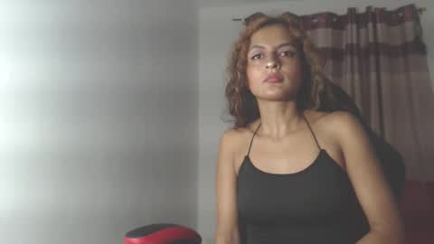 Snapshot of yemaya_28 chatting on 03/16/26, 03:56 Yemaya 28 online show from 03/16/26, 03:56