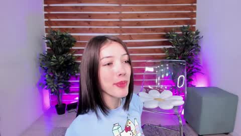 Snapshot of yen_lo chatting on 03/30/26, 03:24 Yen online show from 03/30/26, 03:24