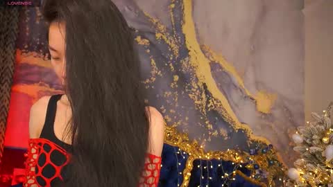 Snapshot of yennstar chatting on 01/14/26, 01:06 yennstar online show from 01/14/26, 01:06