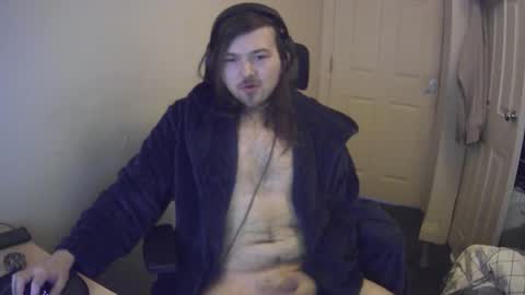 Snapshot of yeovil_alex chatting on 12/12/24, 01:49 Alex online show from 12/12/24, 01:49