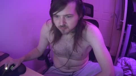 Snapshot of yeovil_alex chatting on 12/12/24, 05:04 Alex online show from 12/12/24, 05:04