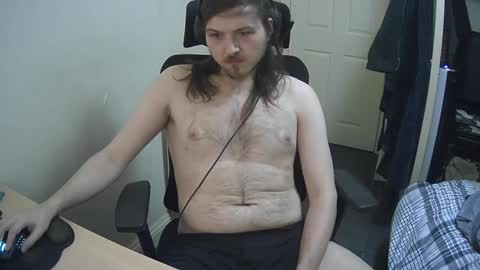 Snapshot of yeovil_alex chatting on 12/25/24, 04:11 Alex online show from 12/25/24, 04:11