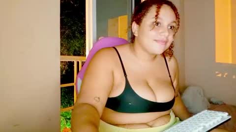 Snapshot of yera_sh chatting on 01/14/26, 03:01 YERA online show from 01/14/26, 03:01