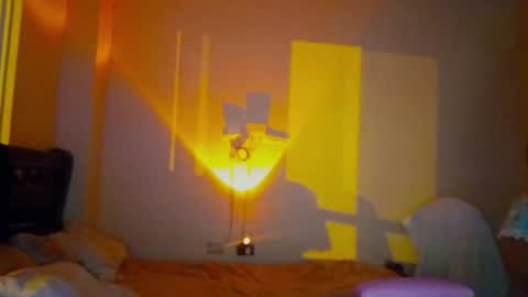 Snapshot of yera_sh chatting on 01/18/26, 02:15 YERA online show from 01/18/26, 02:15