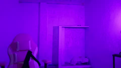 Snapshot of yera_sh chatting on 02/13/26, 02:29 YERA online show from 02/13/26, 02:29