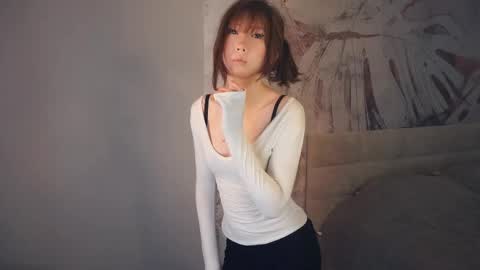 Snapshot of yerquinney chatting on 04/27/26, 12:14 Rin online show from 04/27/26, 12:14